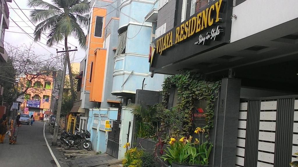 Vijaya Residency - Porur Villa Chennai Exteriör bild
